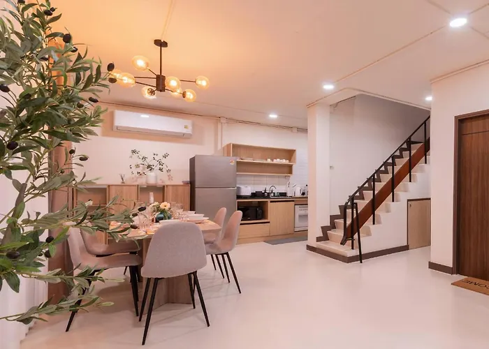 Thonglor|spacious 4br4ba, Fast-wifi, Netflix, Shop *